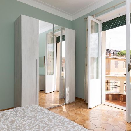 Viva Rome Apartment ภายนอก รูปภาพ